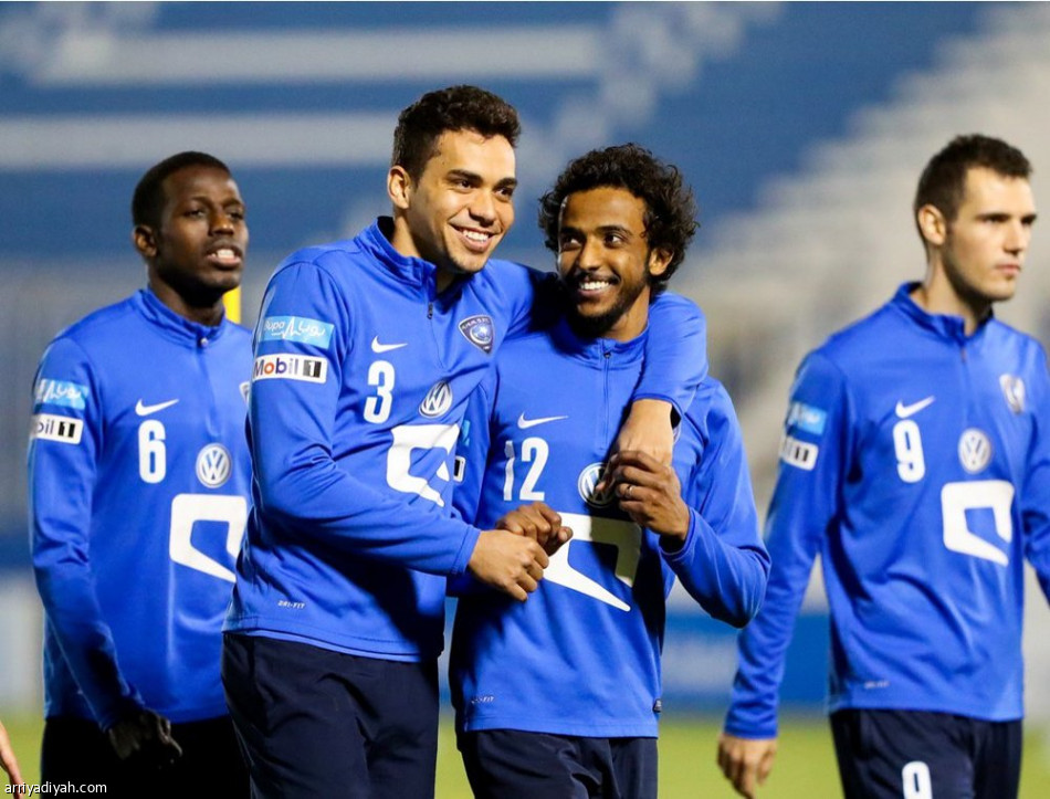 قبل ملاقاة حامل اللقب ..الهلال يتدرب على التسديد والكرات العرضية