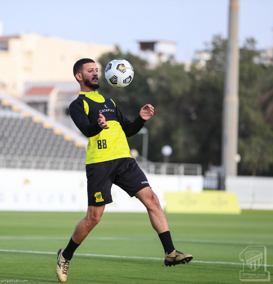 الاتحاد يستعيد الدوليين..والآسيوي يزور النادي