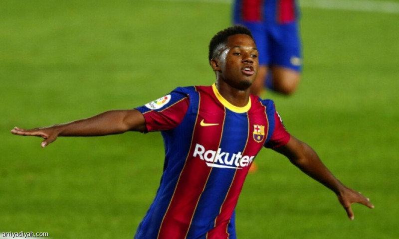 برشلونة يؤجل تجديد عقد فاتي