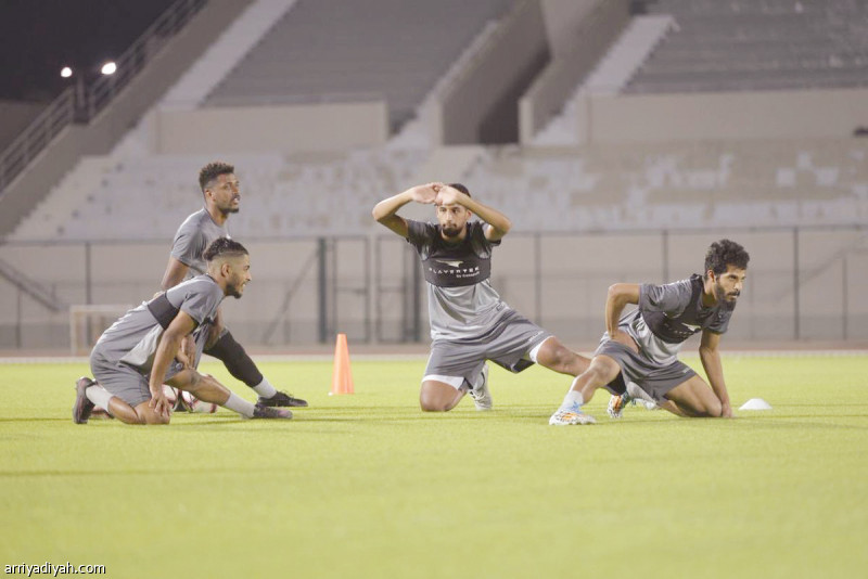 صورة التقطت أمس من تدريبات الطائي استعدادًا للقاء أبها (المركز الإعلامي ـ الطائي)