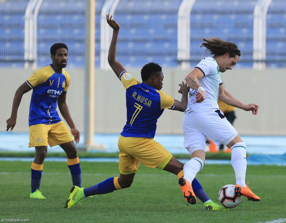 الفتح يعرقل النصر ويحرمه من صدارة الهلال