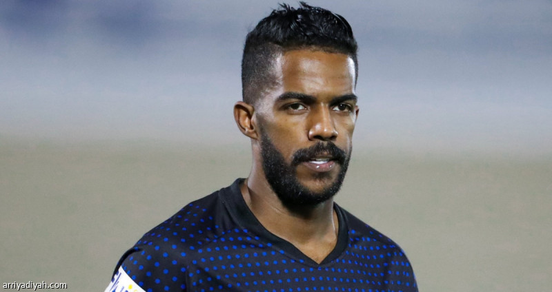 العابد يتعافى.. والمعيوف يواصل العلاج