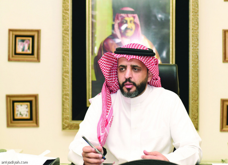 العقيل:
الشباب فاقد الثقة