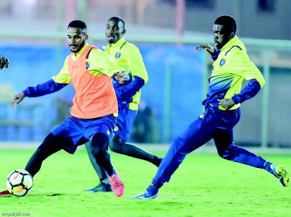 التعاون يعتمد اللمسة الواحدة قبل الاتفاق