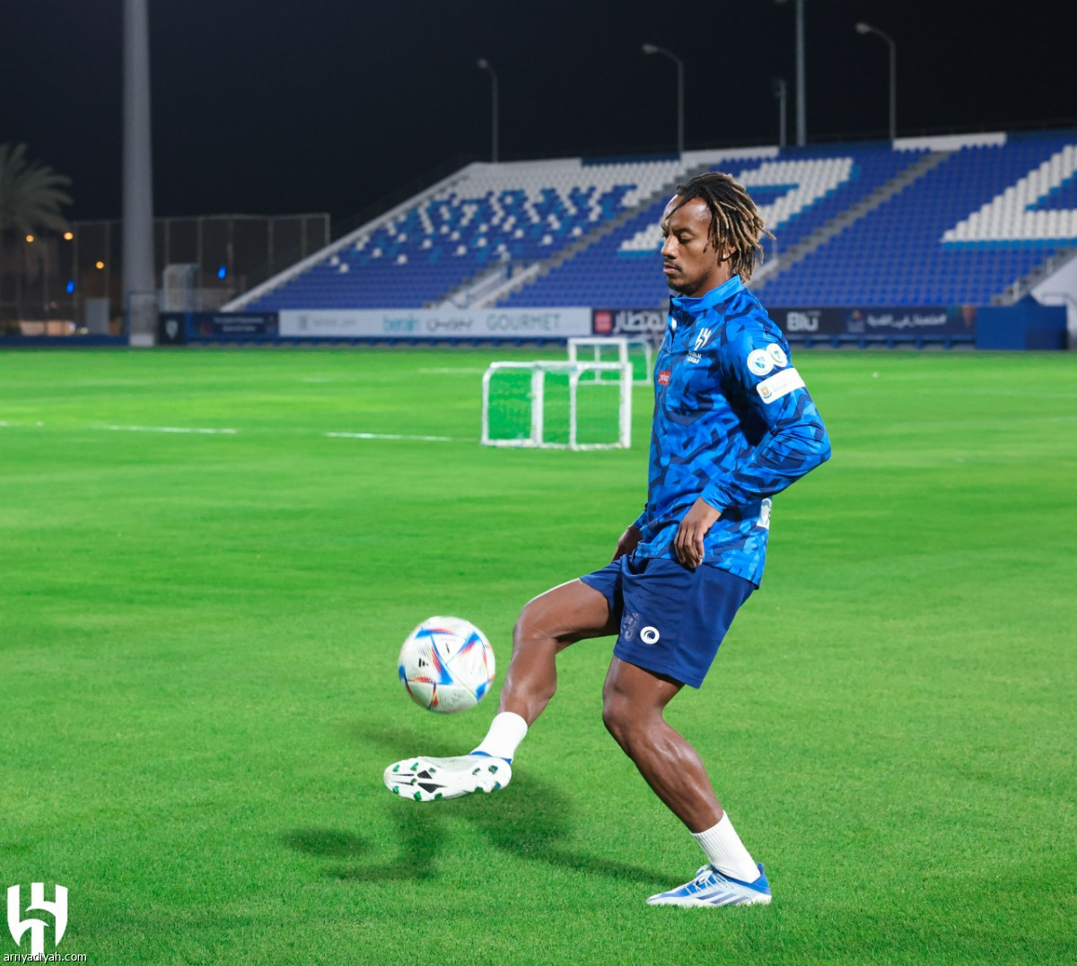 الهلال.. لياقة وتكنيك