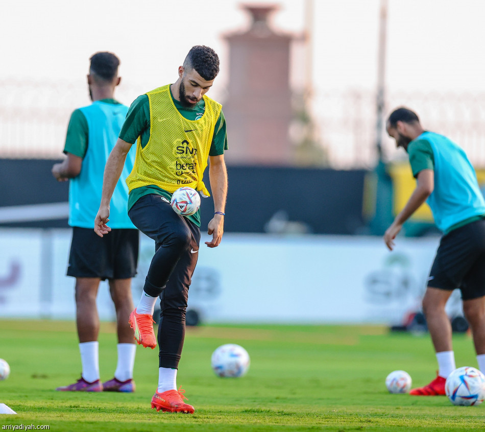 الأخضر يرفع تحضيراته للقاء هندوراس