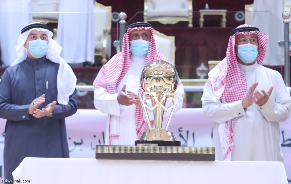 مضر ينتزع كأس سلطان بن فهد من الخليج