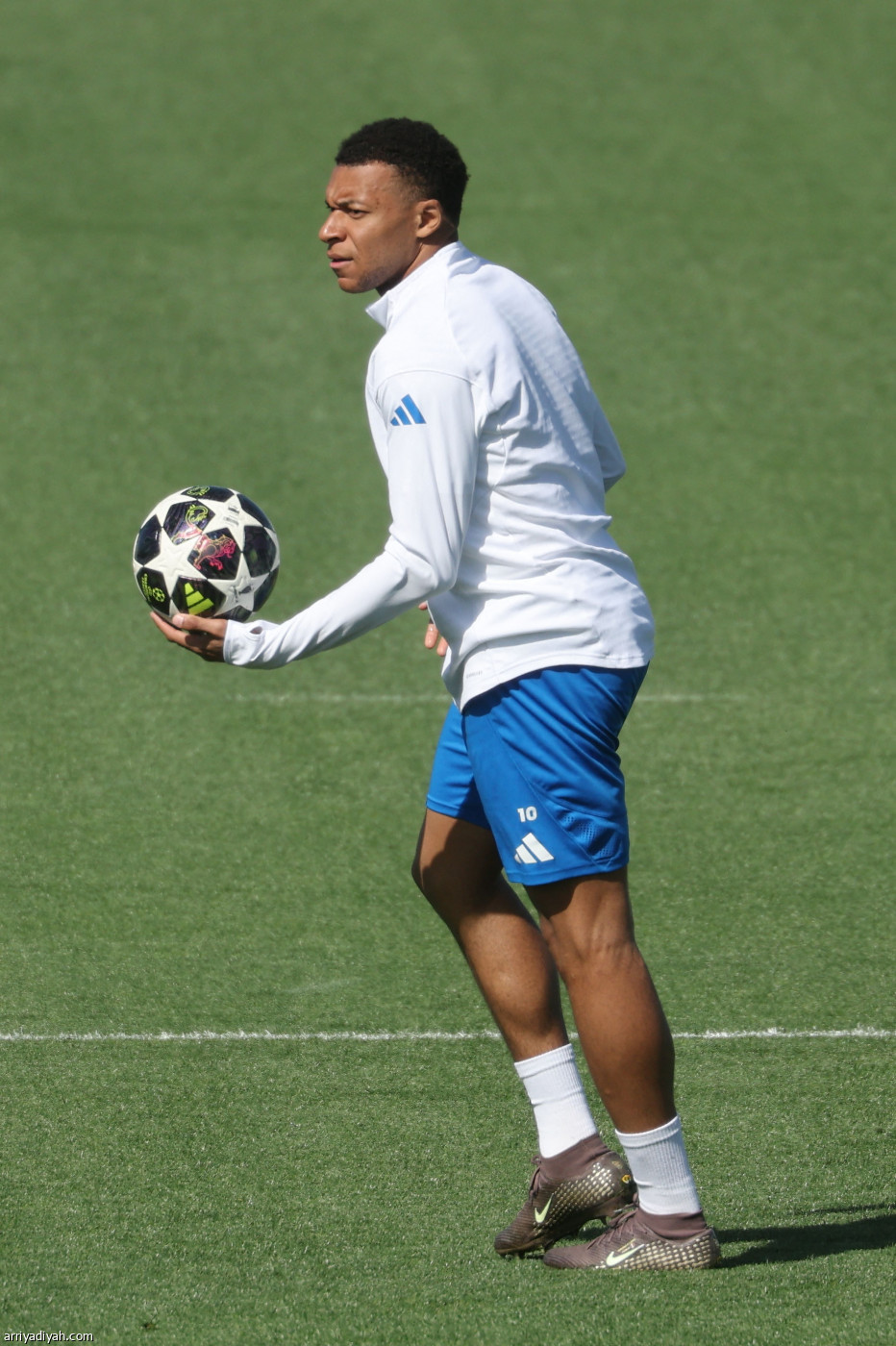 الريال يتأهب