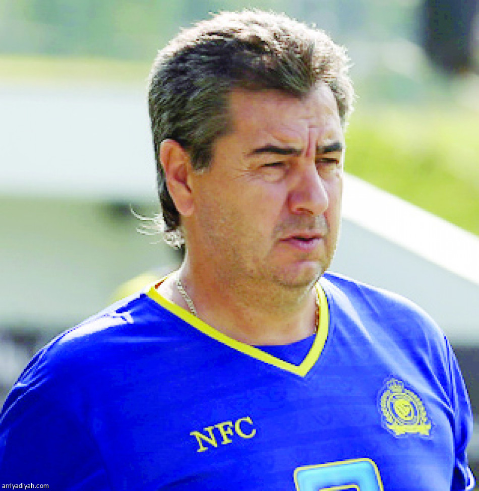 النصر عينه على الكأس و الهلال يستعد للموسم