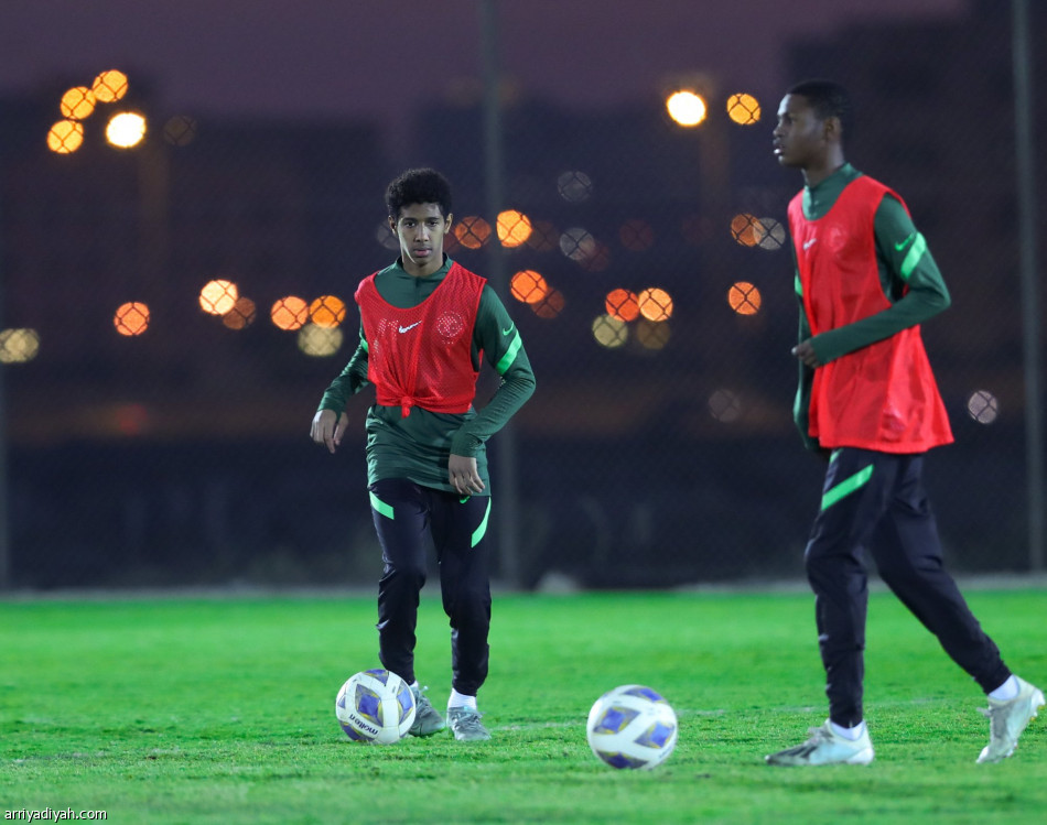 غدا.. أخضر الناشئين ينشد ذهب غرب آسا