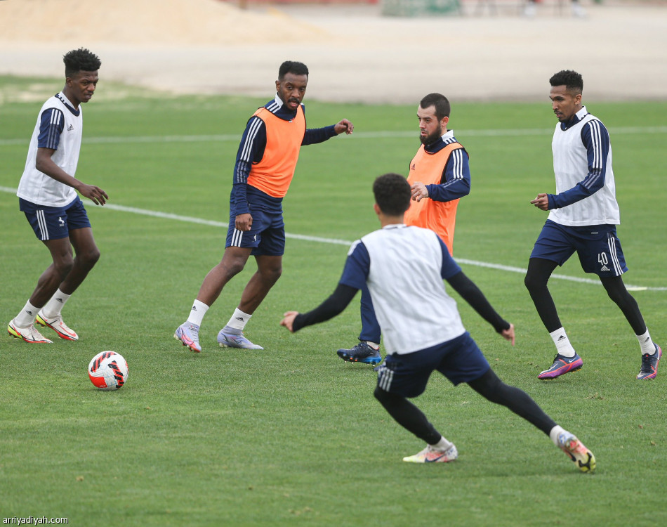 الاتفاق يكثف «الاستحواذ» قبل النصر