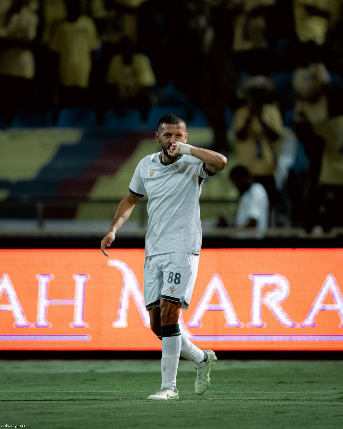 الفرحة الأولى