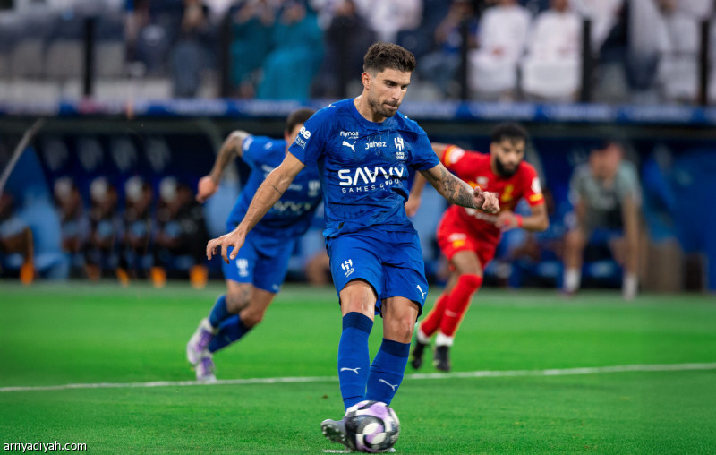 ريشة: سافيتش استحق ركلة الجزاء #الهلال_القادسية 