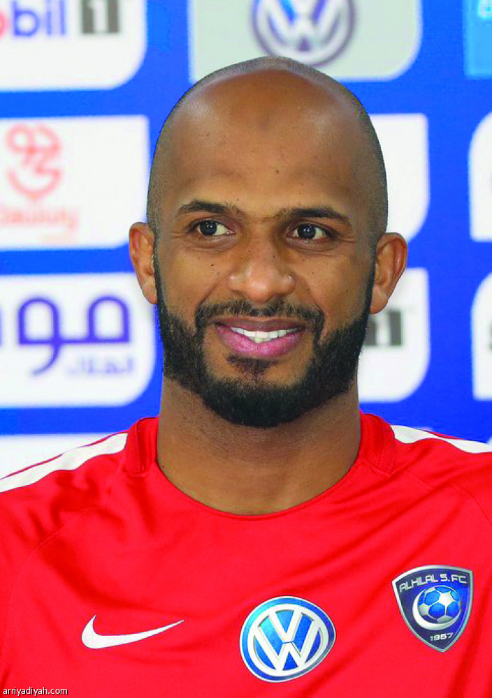 دياز يستعين بالحبسي.. وسييرا يعتمد على 3