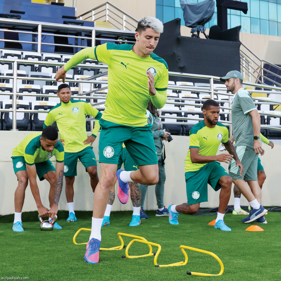 في نصف النهائي..
إفريقيا تعبر مرتين