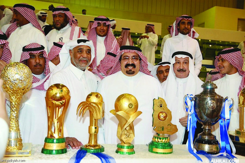 سحور يجمع أجيال الهلال
بندر بن محمد : الهلال محسود ببطولاته وبرجالاته
العثمان يعيد الذكريات وخفاجي وعبدالكريم ومناحي يتداخلون هاتفيا