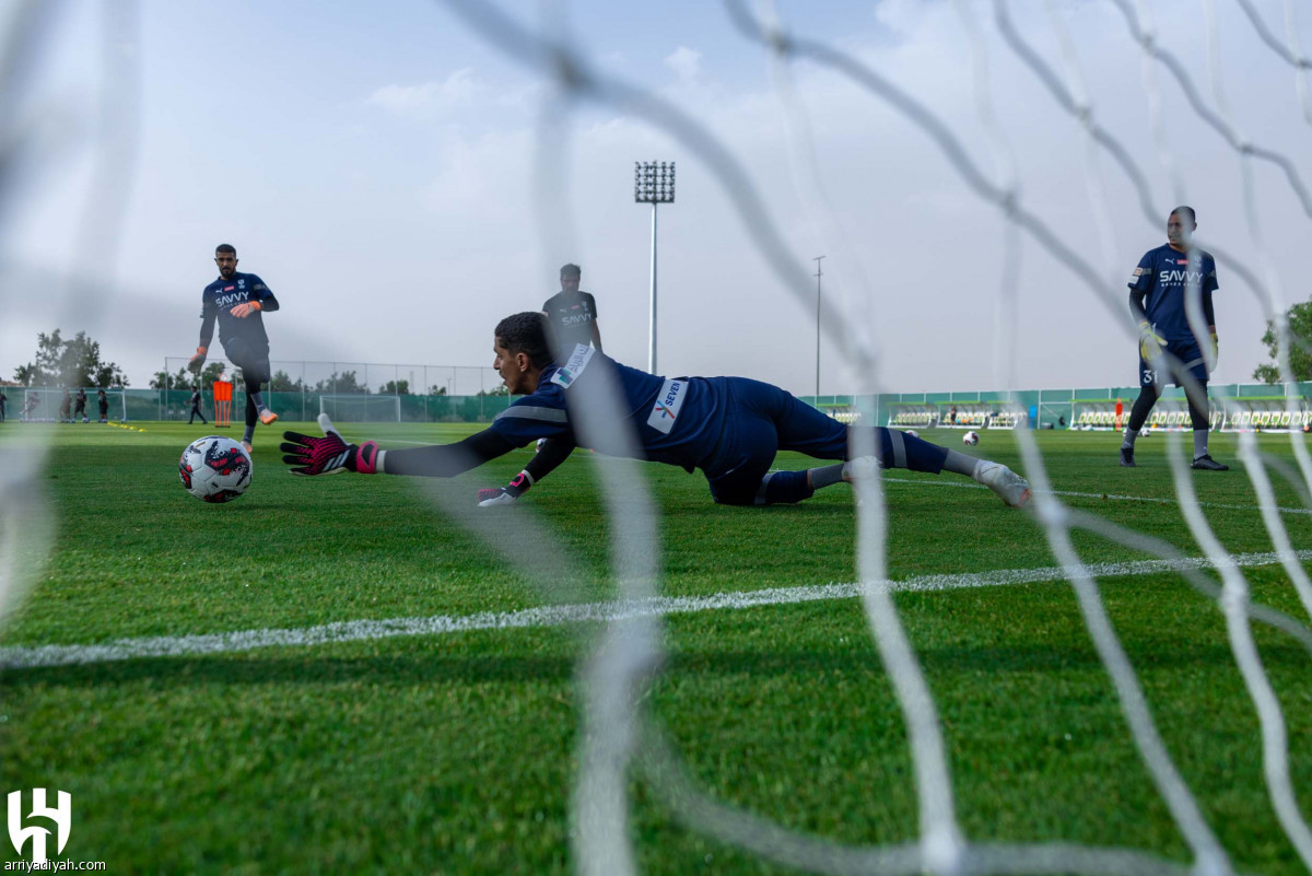 الهلال متأهب