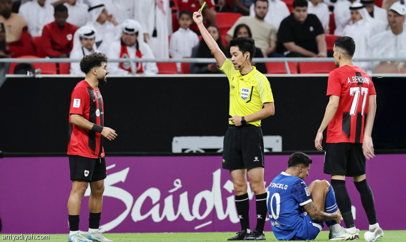 الهلال يواجه السد القطري في دوري أبطال آسيا بقيادة الحكم كيم يونج هيوك