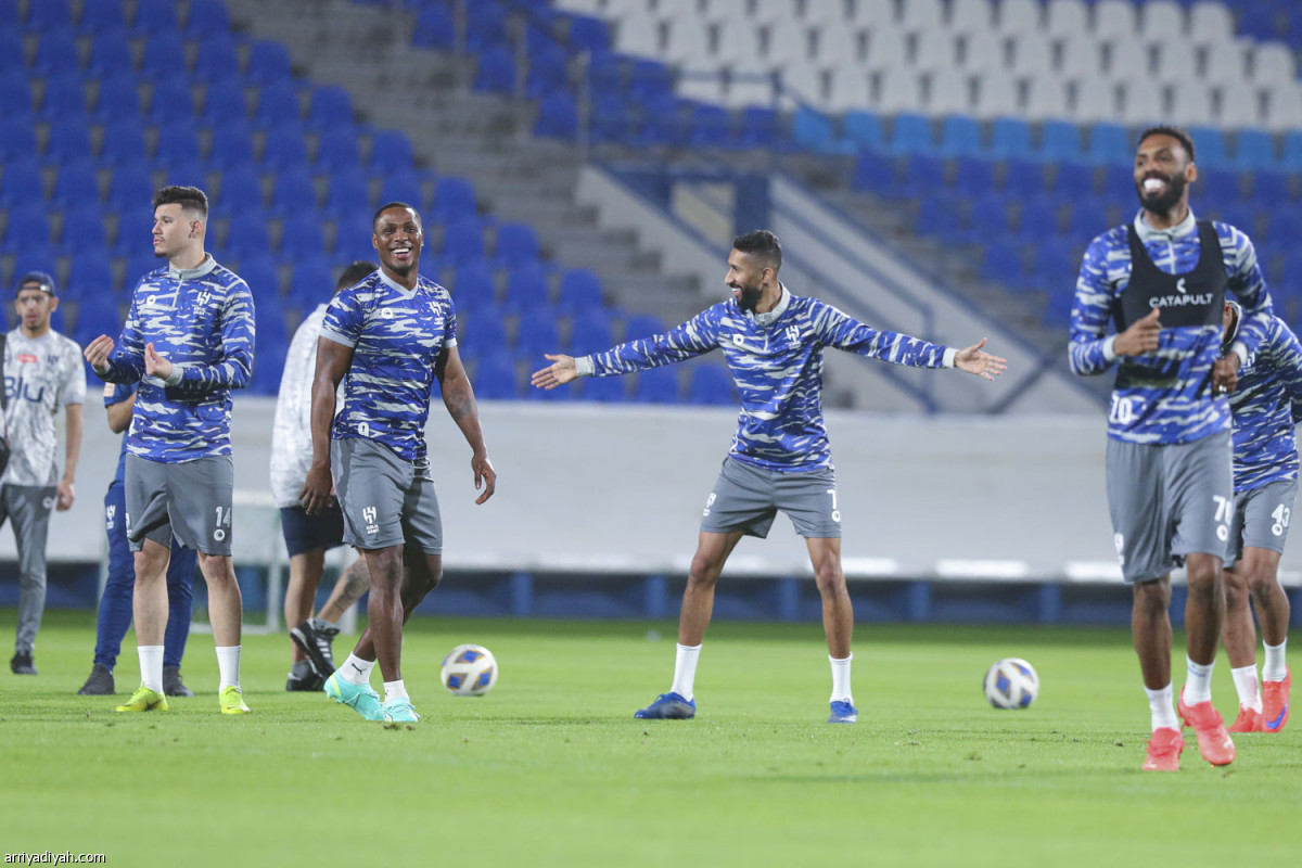 الهلال يتأهب