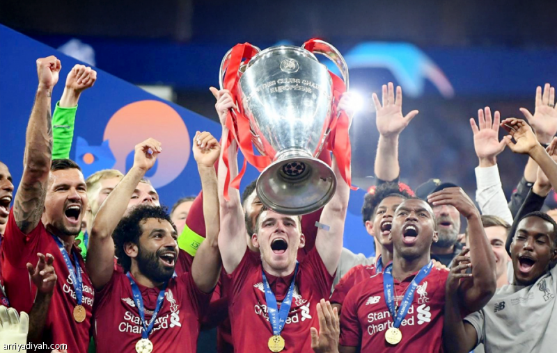 على خطى صلاح.. روبرتسون يودع ليفربول