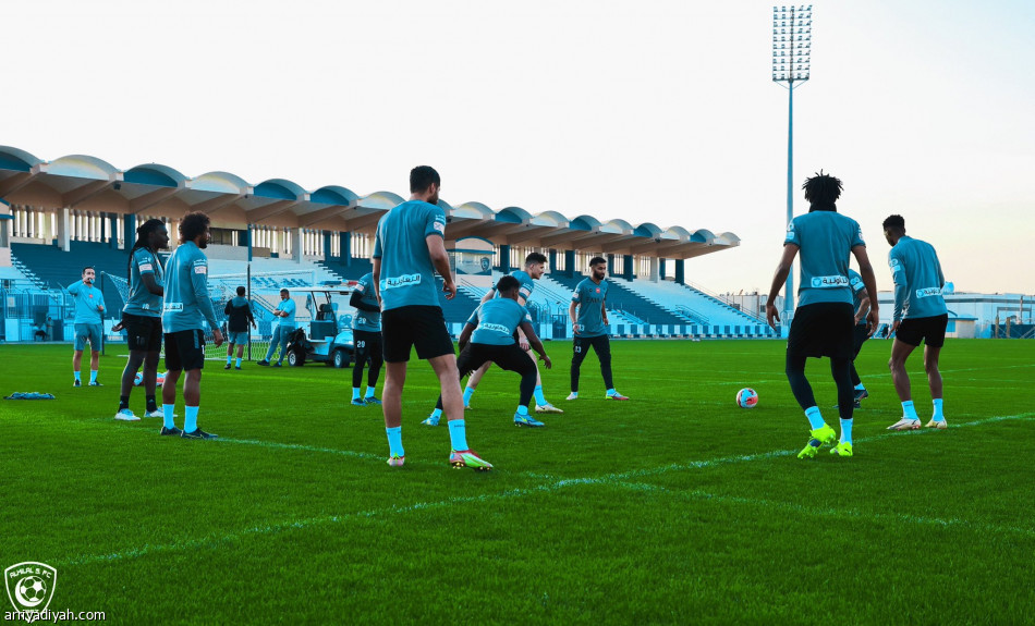 الهلال.. العبيد يشارك.. وتدريبات جزئية للشهراني