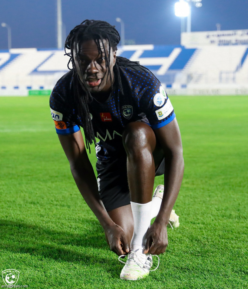 بين شرح وتطبيق.. الهلال يواصل تحضيراته