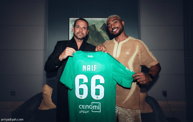 مسعود يعزز وسط الأهلي