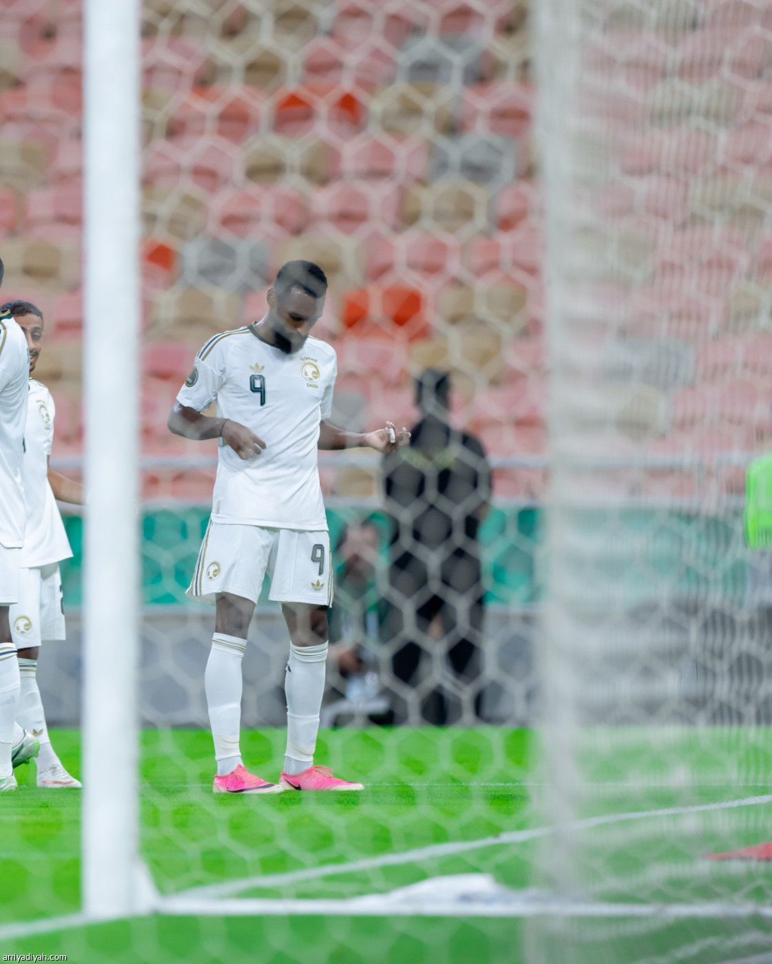 العازف.. 17 هدفا