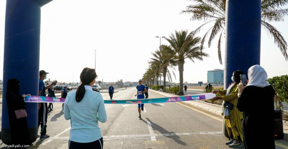 مارجريتا تفوز بسباق الجري النسائي في جدة