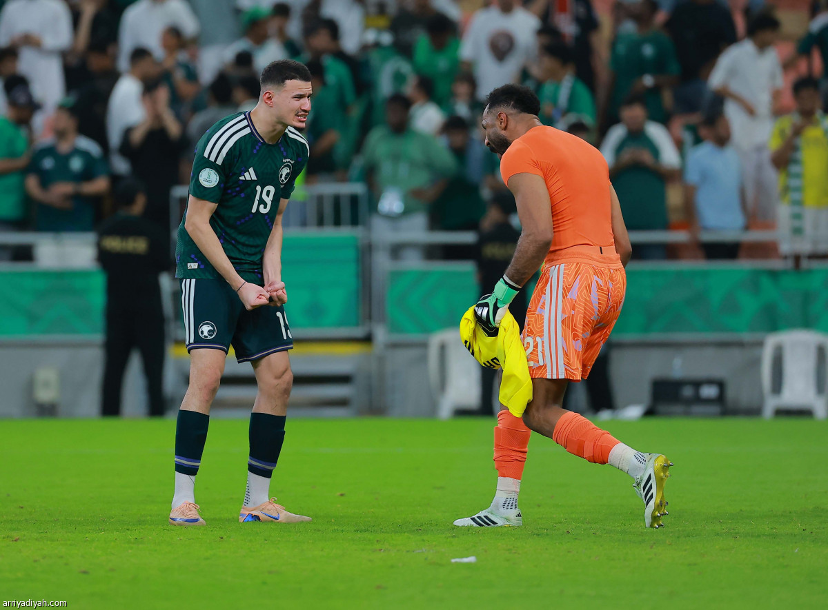 «الصقور» تفرح