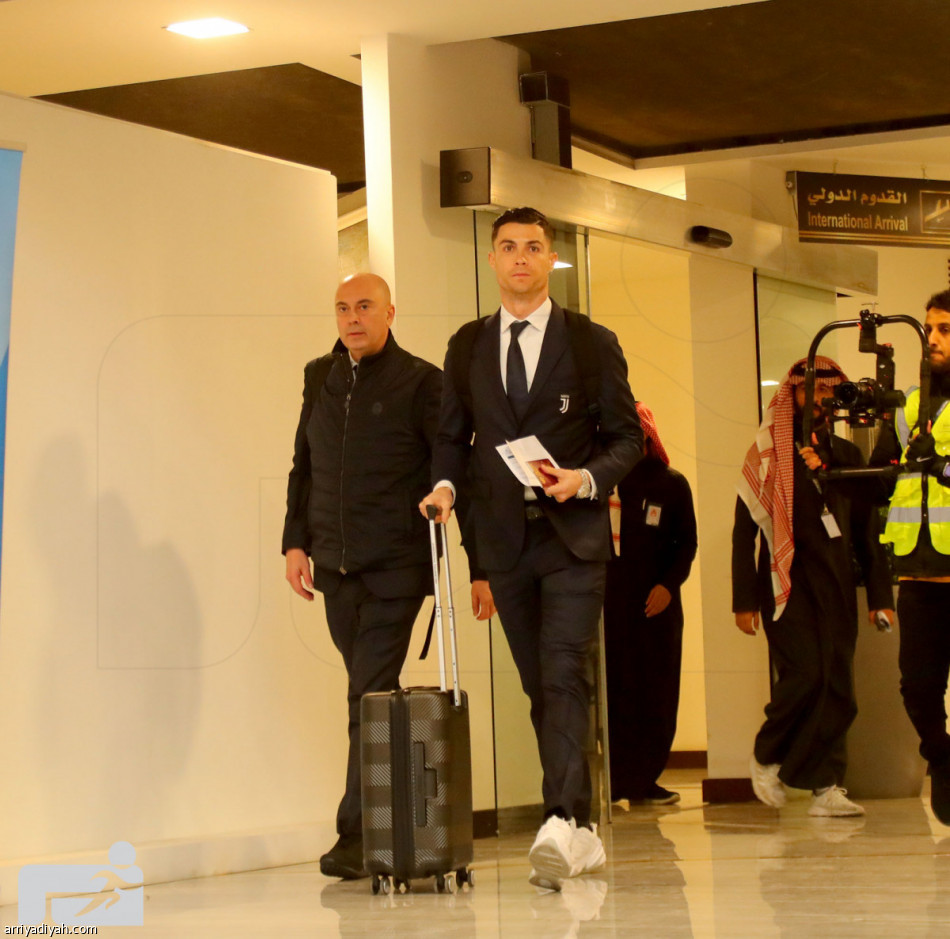 نجوم اليوفي يصلون الرياض تأهبا للسوبر الإيطالي