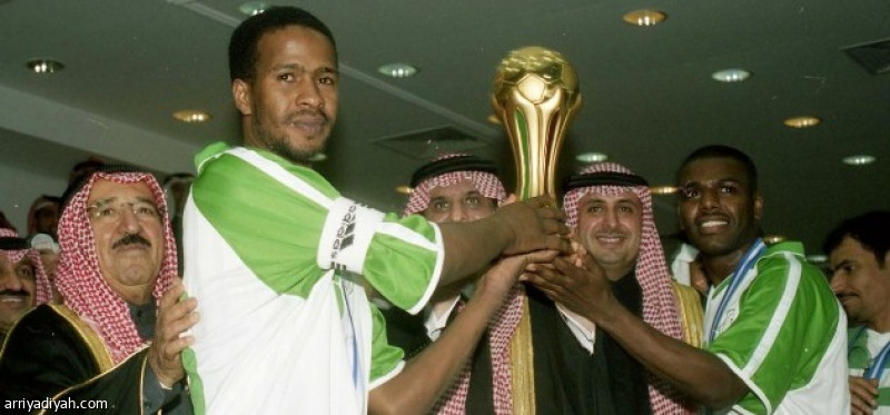 خميس العويران.. الجندي المجهول.. ومهندس وسط الأخضر
