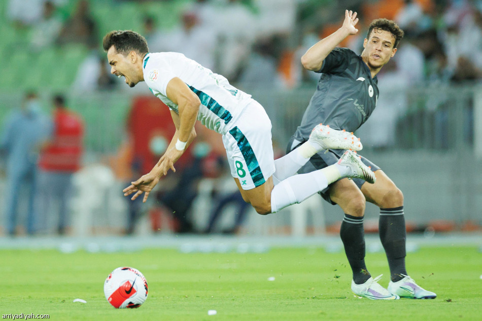 المرة الأولى..الأهلي
يعود