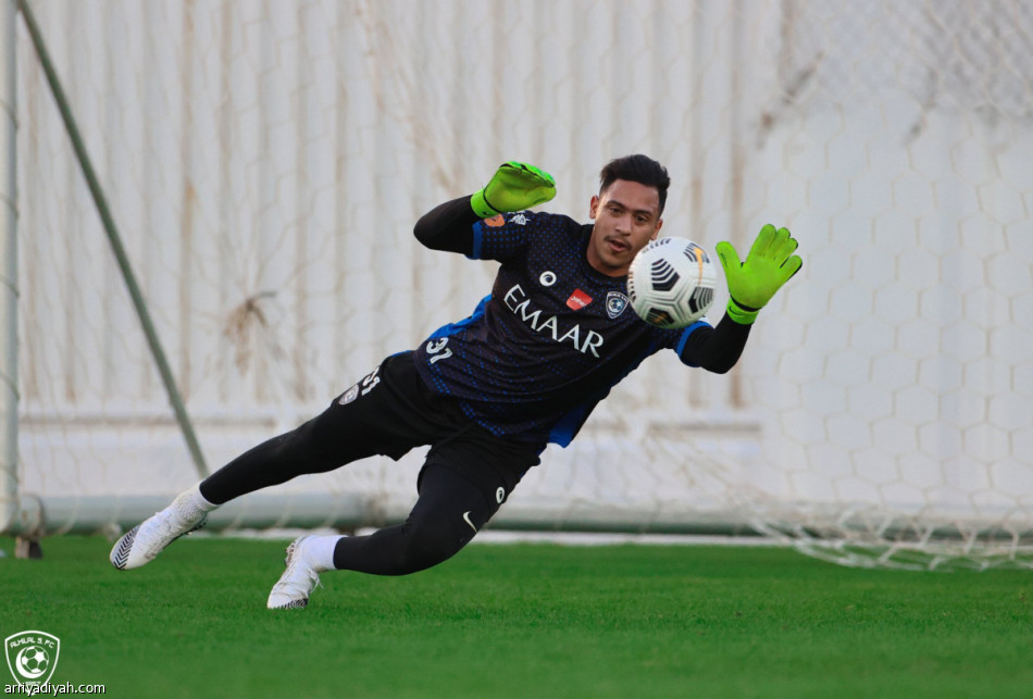 قبل 72 ساعة على الديربي.. ثلاثي الهلال في التأهيل