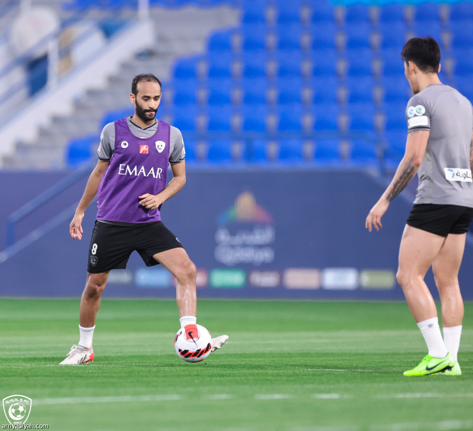 الهلال يعود بملف نصف نهائي الكأس