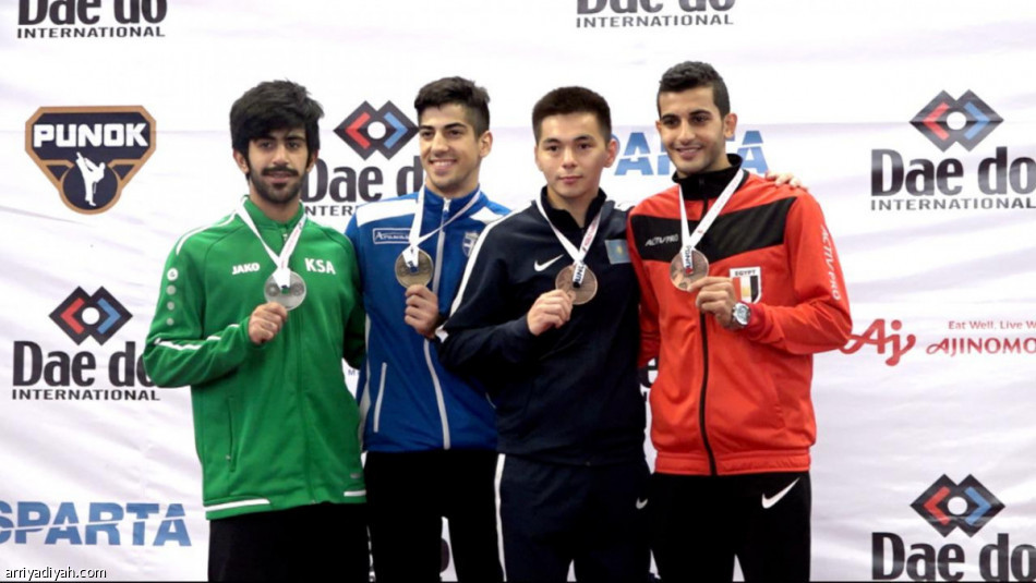 الزعبي ينتزع فضية الكاراتيه في بطولة العالم الـ 11 بتشيلي