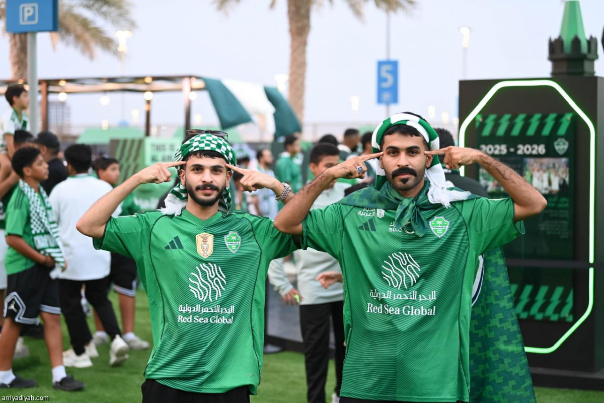 قبل مواجهة «القارات»
