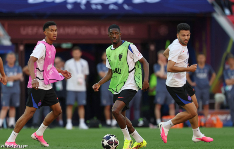 Dembele and Hakimi in Paris's starting eleven