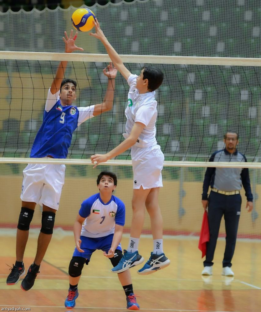 افتتاح المهرجان الثالث لبراعم الكرة الطائرة في الرياض
