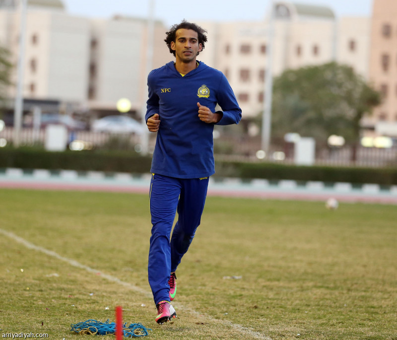 الحوسني يتدرب مع النصر