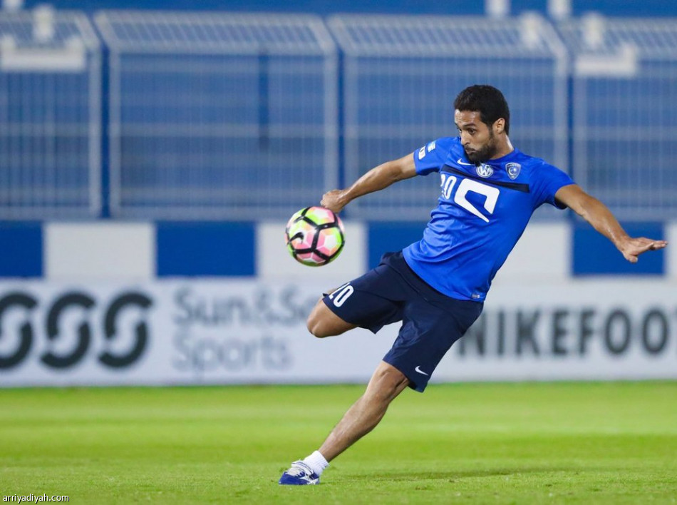 العابد يعود للهلال .. والفريق يغادر غداً