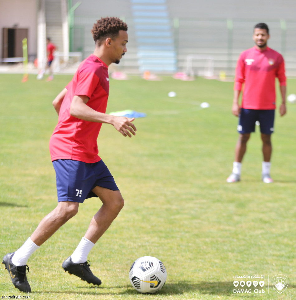 حزام يدعم ضمك قبل الهلال