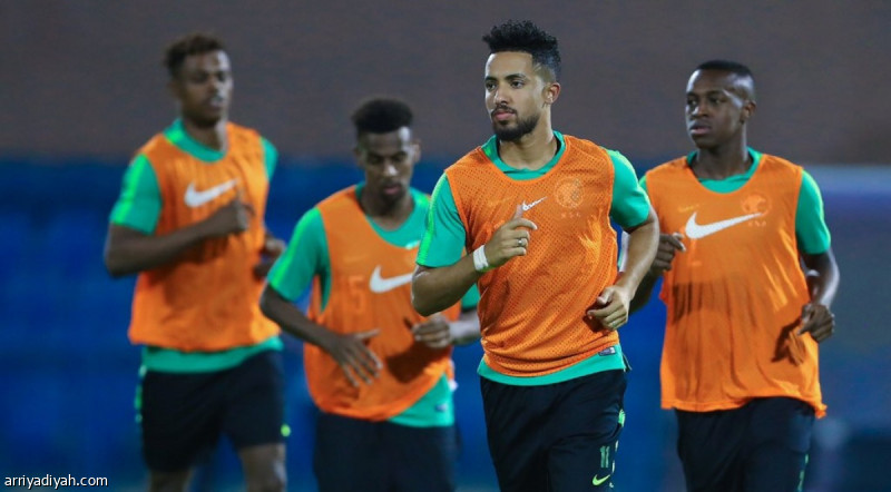 الأخضر يفتح ملف اليمن بغياب باهبري