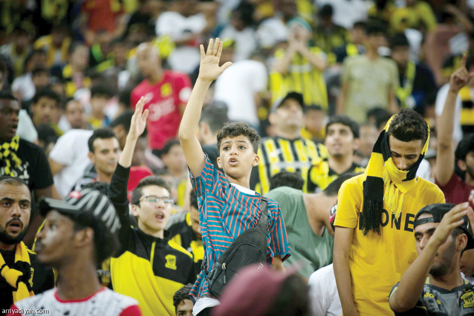 جماهير الاتحاد تملأ مدرجات ملعب «الجوهرة»