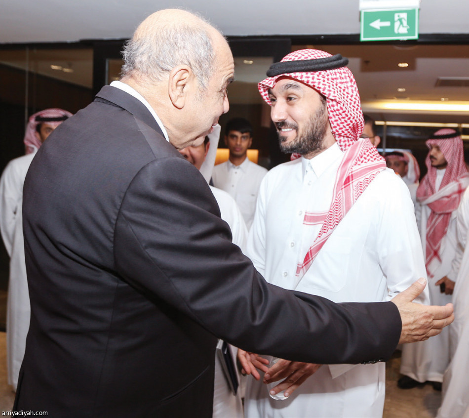 الفيصل يطلق 
4 مبادرات عربية