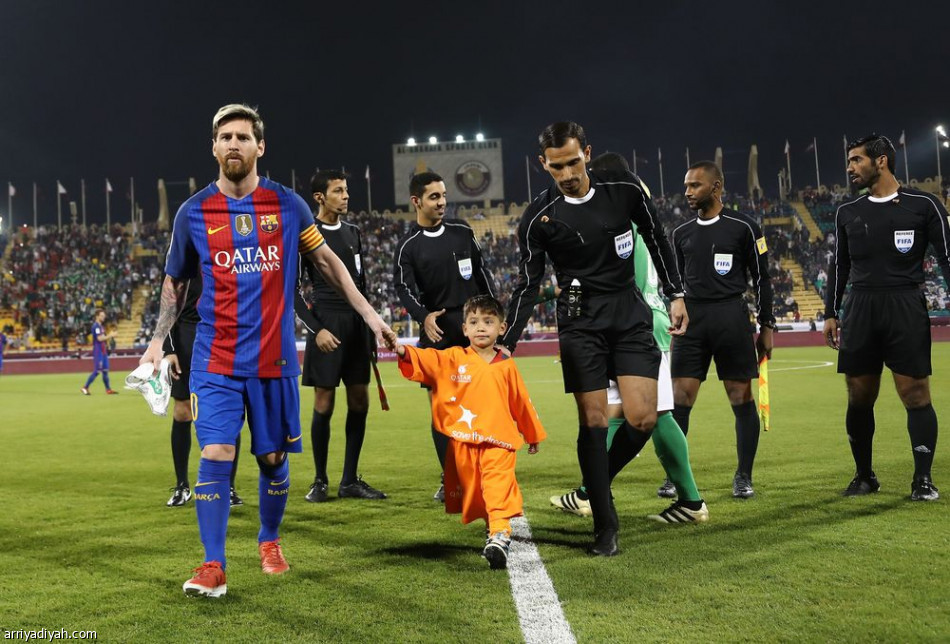 الأهلي يخسر بخماسية أمام برشلونة وعسيري يتألق بثنائية