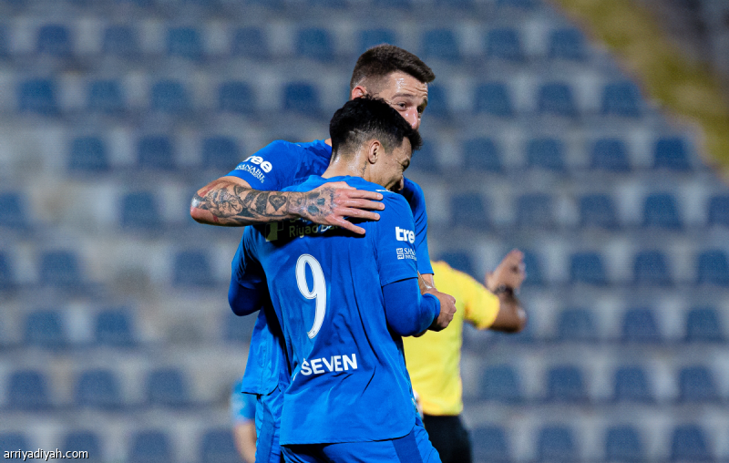 الهلال يكسب تجربة المحرق