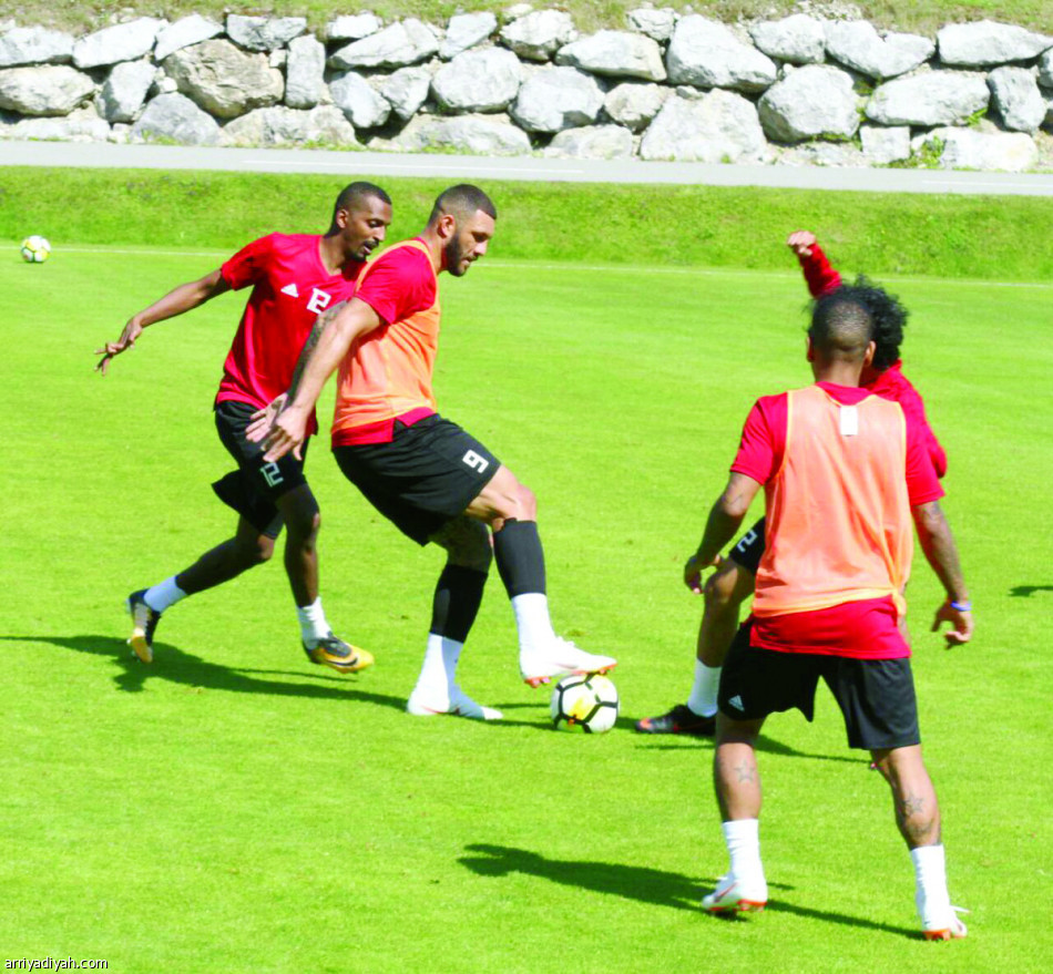 الوحدة 
يتدرب 90 دقيقة