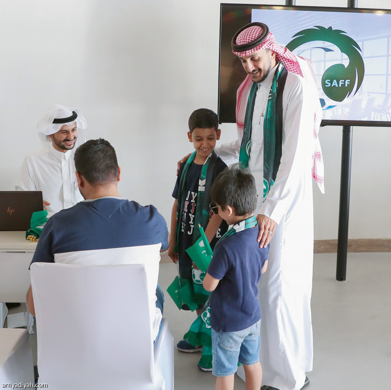 المدرج السعودي..
كامل العدد