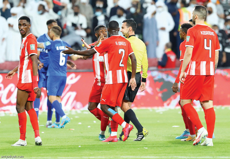 تاريخيان
يحملان الهلال إلى نصف النهائي